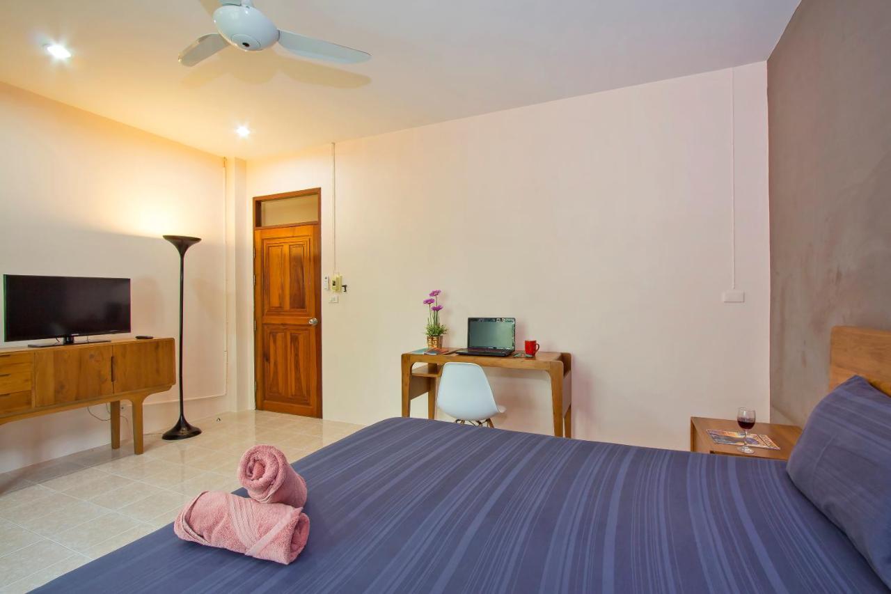 Villa Miracle Rawai Exterior photo