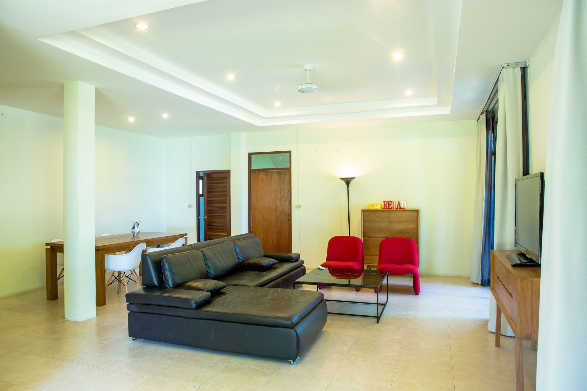Villa Miracle Rawai Exterior photo