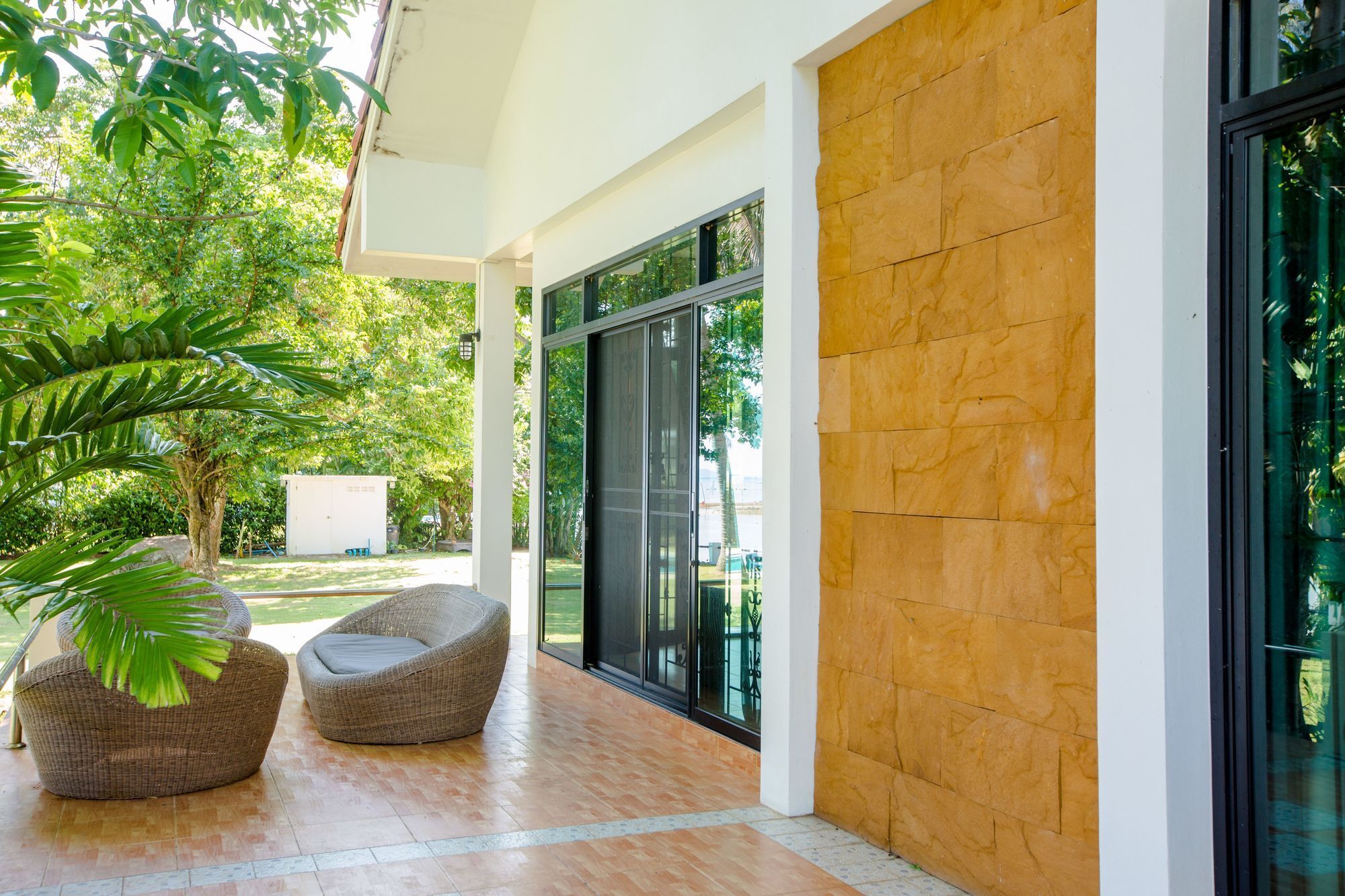 Villa Miracle Rawai Exterior photo